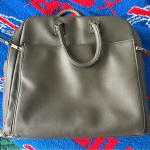 Ayla & Co Diaper Bag - Olive GUC